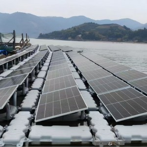 水上漂浮式光伏电站,水上漂浮式光伏组件坑塘水面光伏易安装