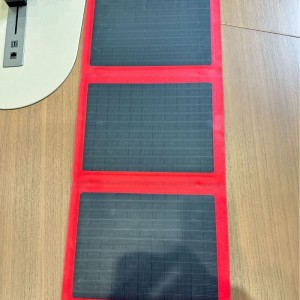 20W5V太阳能板可折叠太阳能电池板USB5V太阳能充电器户外太阳能包